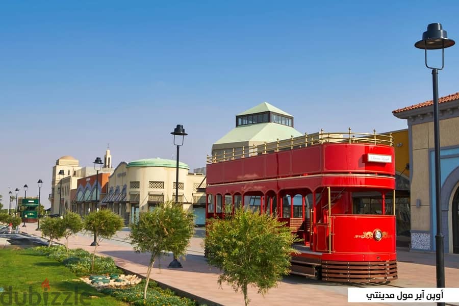 محل في اوبن اير مول - Store in Open Air Mall 1