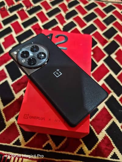 oneplus 12 like new