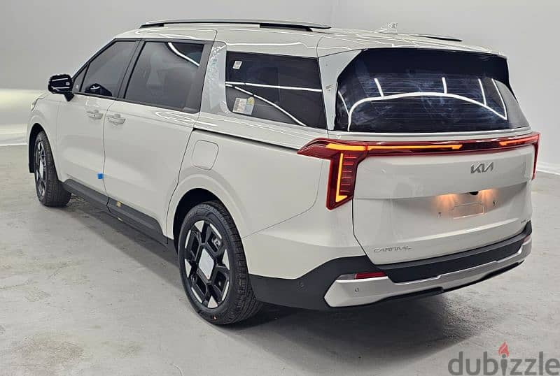 Kia Carnval 2025 Zero Top line Hybrid 9