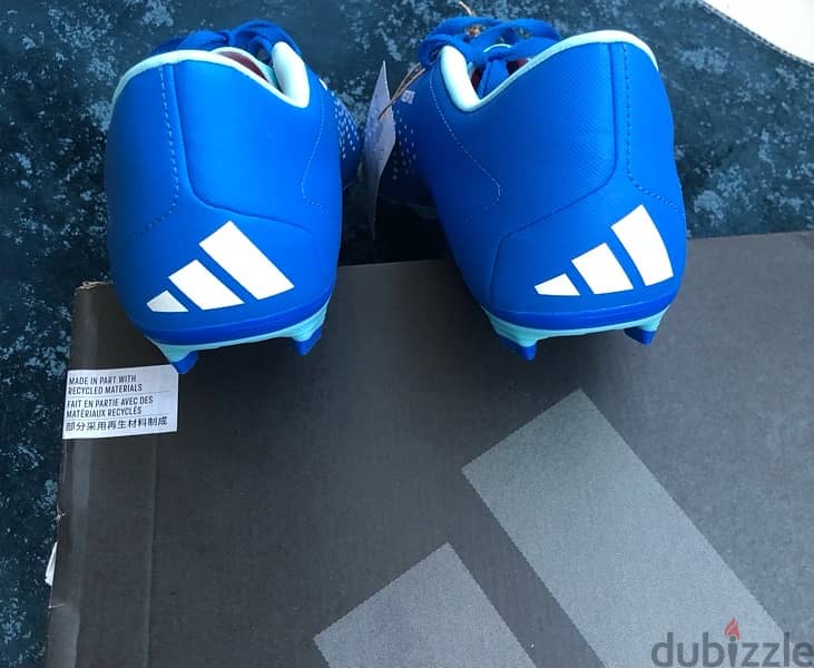 حذاء اديدس adidas رياضي مقاس 46 يعادل 44 في الحذاء العادي 7