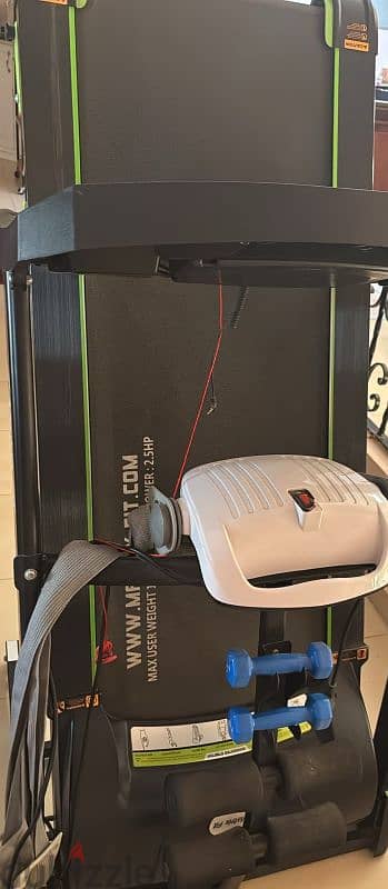 matrix fit treadmill (used 4 to 5 times) 1