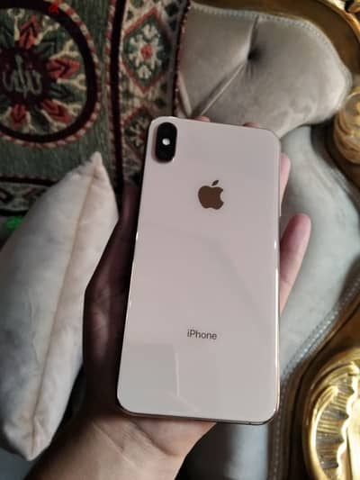 ايفون xs max 256