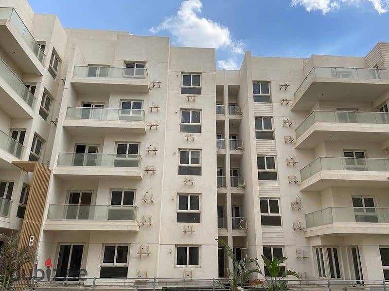 Apartment for sale 3 roomsٌ ready to move Prime location in Mountain View Icity New Cairo Compound 0