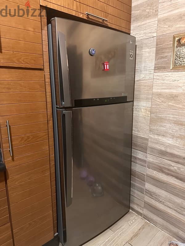 LG refrigerator 1