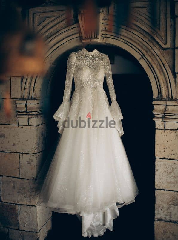 wedding dress 0