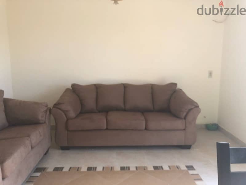 used hubs furniture sofa set طقم كنب 3