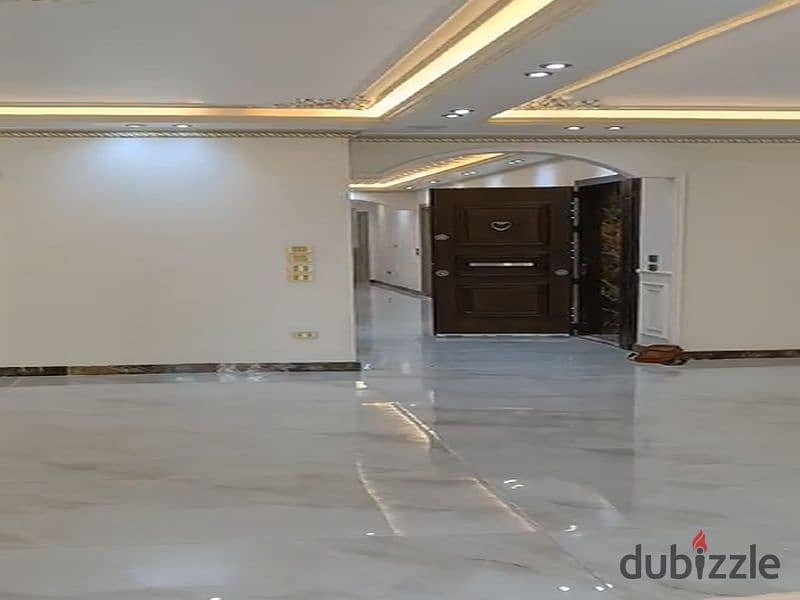 Apartment for sale, Ready to  move , ultra-lux finishing, 250 square meters, 3 rooms, first residence, suitable for real estate financing in Nasr C 0