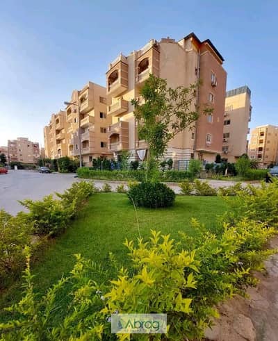 Apartment for sale, 170 meters, in Tiba Gardens Compound, on a main street