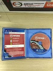 playstation 4 slim 500gb +(Red dead redemtion 2+fifa)CD 2