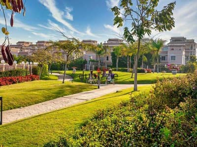 Villa of 730 sqm, prime opportunity with additional installments in Cleopatra Square compound, in the most prestigious location in October’s Eastern