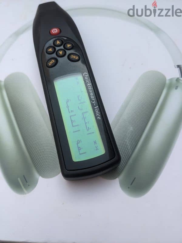 Quicktionary1 Handheld Scanner English to Arabic. . 12