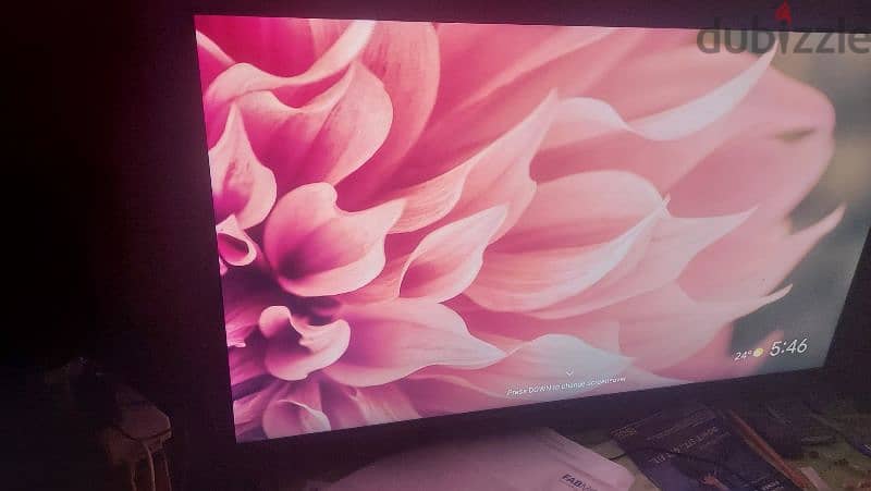 Haier Smart TV 50 inch Qled 4K like new 5