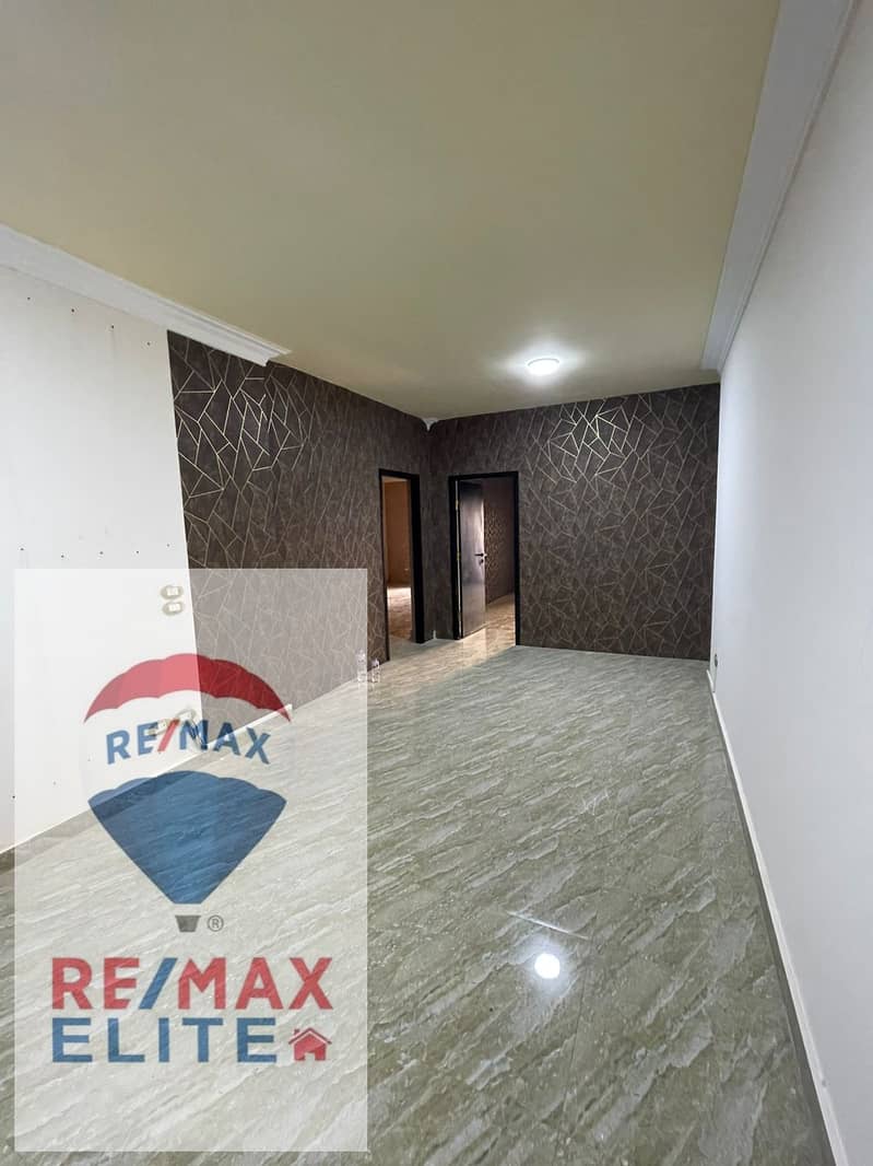 Ground floor apartment with garden for sale ready to move fully finished, in Banafseg Omarat  205m 4