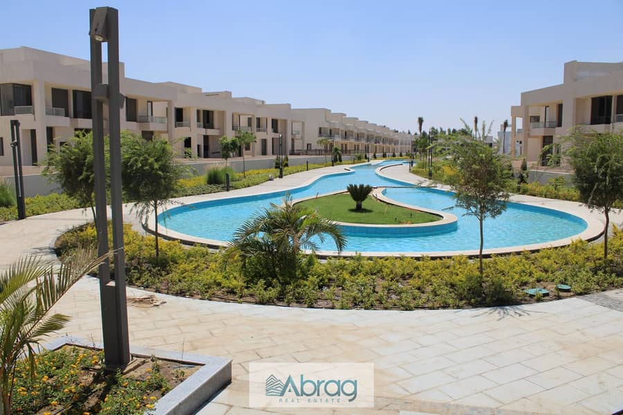 Townhouse for sale in Lake West Compound, Sheikh Zayed, area of ​​265 square meters, building area and land area of ​​210 square m 0