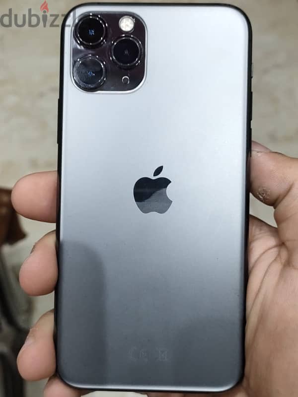 iPhone 11 Pro 1