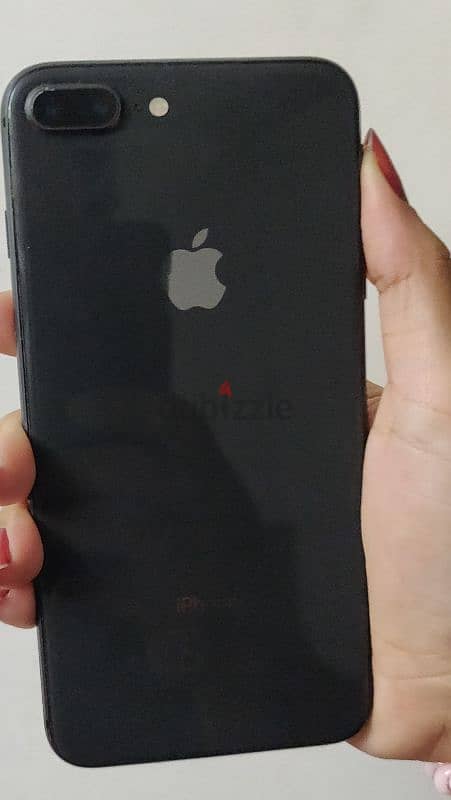 iPhone 8 Plus 256G - بحالة مميزة 2