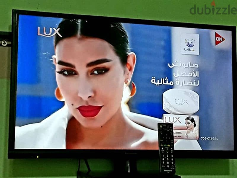 تكنولوجيا يابانى غنى عن التعريف شاشه باناسونيك 32بوصهF-HD/LED ولا كلمه 0