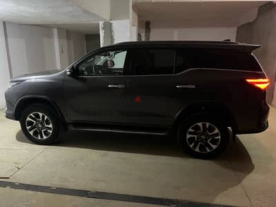 Toyota Fortuner sport 2024