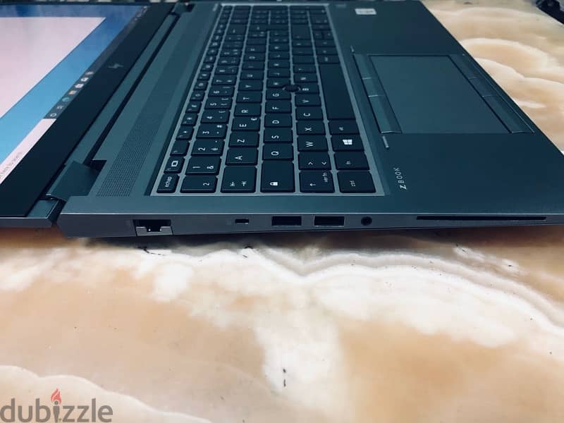 HP ZBooK Fury G7 i7-10H vga T2000 3