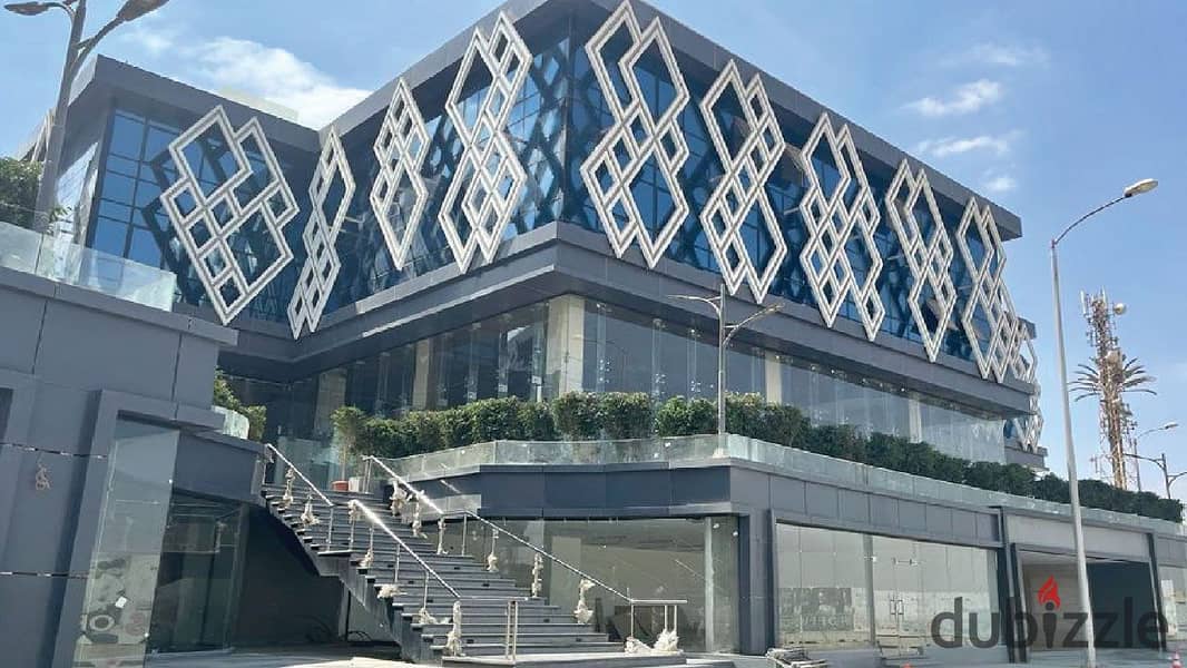 Office for sale in kazan plaza in front of mall of Arabia مكتب للبيع في كازان بلازا خلف مول العرب مباشرة 3