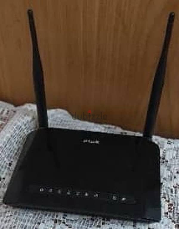 D-Link 2740U Wireless N300 Router 0