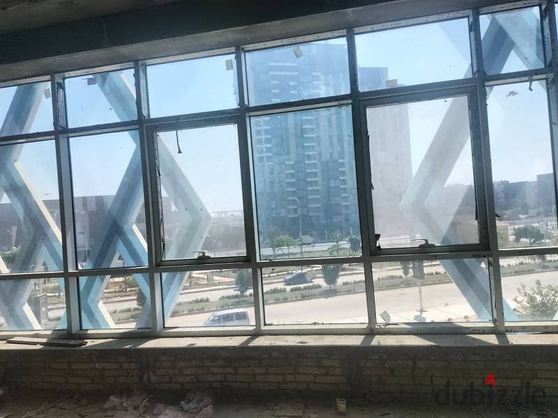 Office for sale in kazan plaza in front of mall of Arabia مكتب للبيع في كازان بلازا خلف مول العرب مباشرة 9