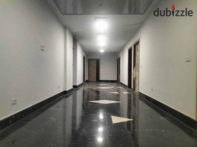 Office for sale in kazan plaza in front of mall of Arabia مكتب للبيع في كازان بلازا خلف مول العرب مباشرة 11