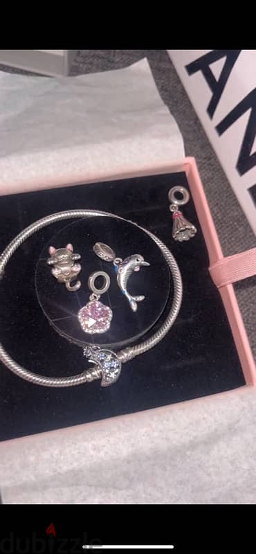 New pandora bracelet with 4 charms 2