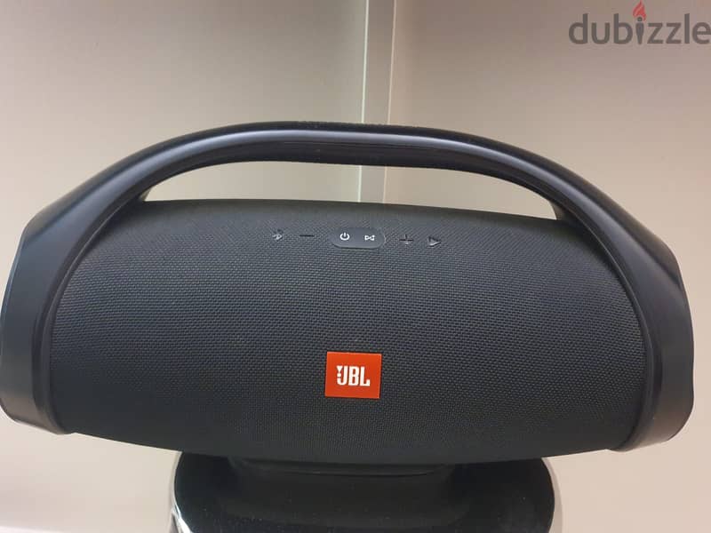 سماعة JBL BOOMBOX كالزيرو بالشاحن الأوريجينال 3