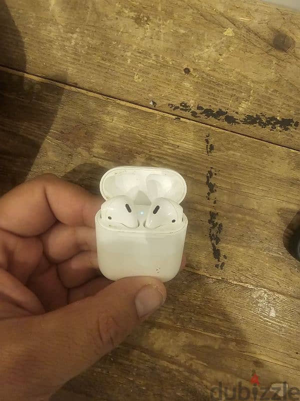 Airpods 2