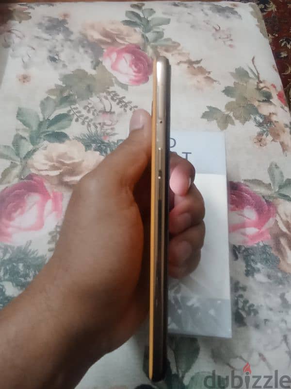 OPPO Reno8 T 5