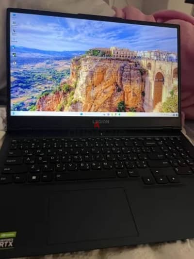 Lenovo Legion 5 15ITH6H Laptop - i7-11800H -32GB -1Tbssd-165hz