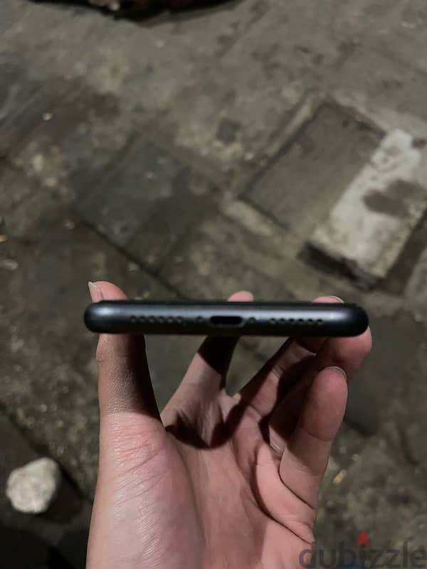 iphone 11 black 1