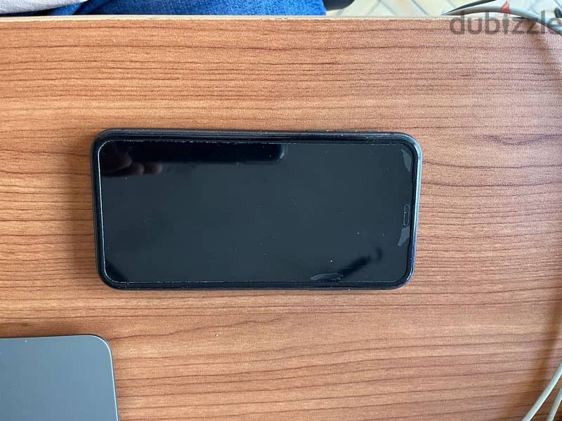 iPhone 11 black in a very good condition 1