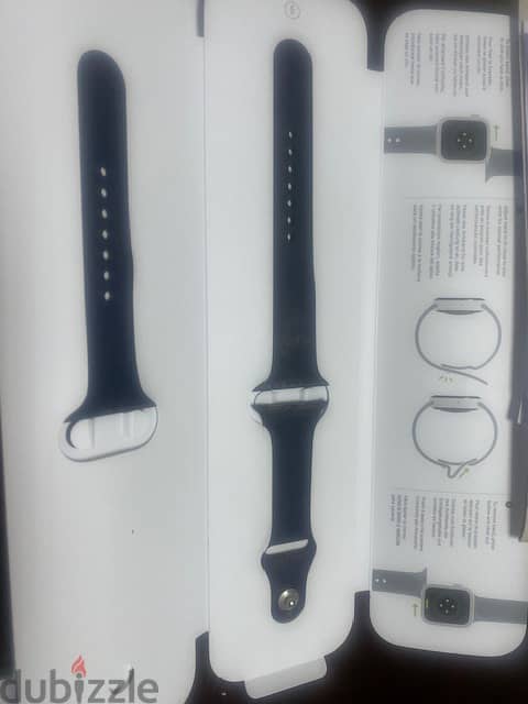 Apple Watch 6   44mm , no scracth , with box and original charger 4