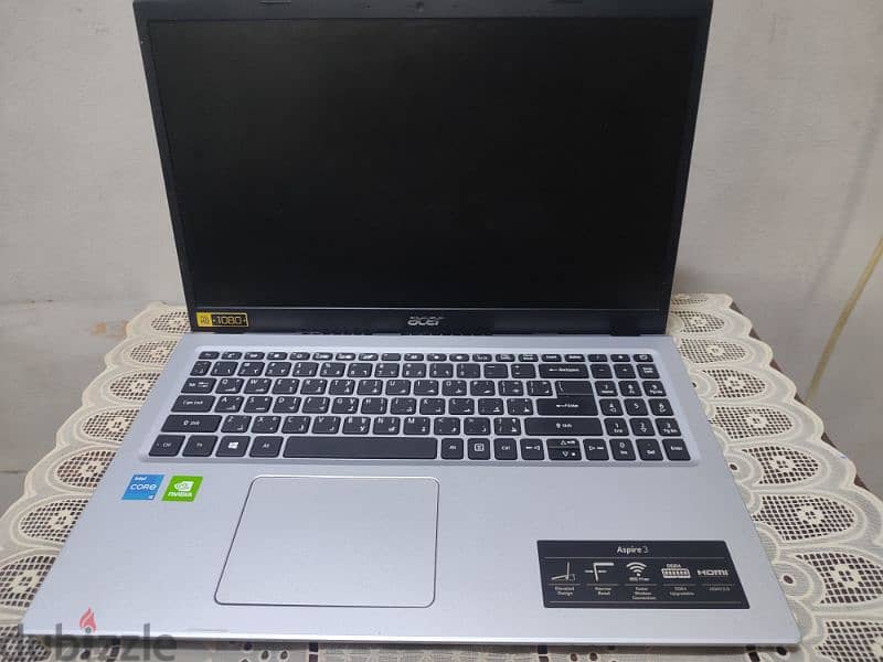 لاب توب acer aspire 3 جديد 8 شهور بس استعمال بسيط 0