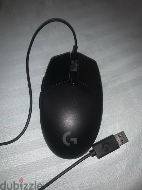 mouse Logitech g102 استعمال أسبوع خفيف 3