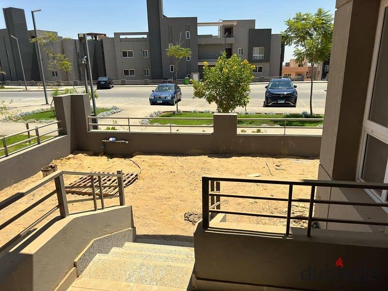 Penthouse for sale in Kian Sheikh Zayed Compound, ultra super deluxe finishing, very distinguished location overlooking the landscape 0