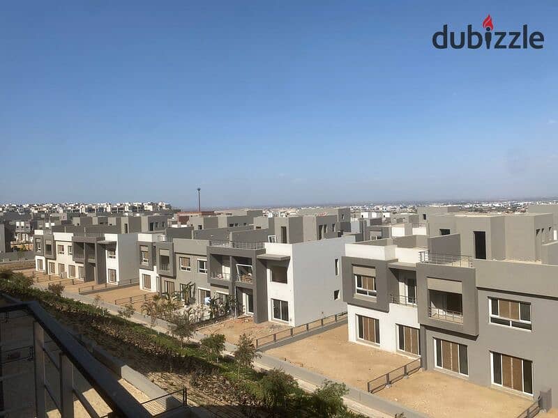 Twin house corner overlooking the hill, Etaba Compound, in the heart of Sheikh Zayed, immediate delivery, distinctive landscape viewTwin house corner 5