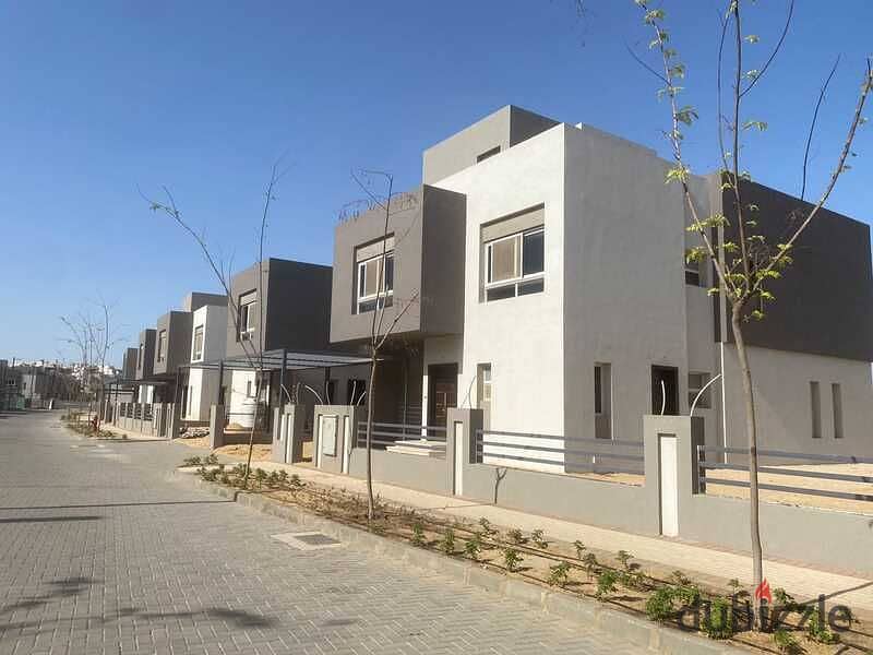 Twin house corner overlooking the hill, Etaba Compound, in the heart of Sheikh Zayed, immediate delivery, distinctive landscape viewTwin house corner 8