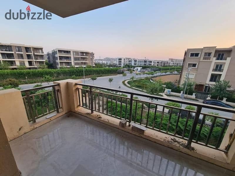 For sale, a 4-room duplex with a private roof on the Suez Road, next to Cairo Airport, in Taj City 0