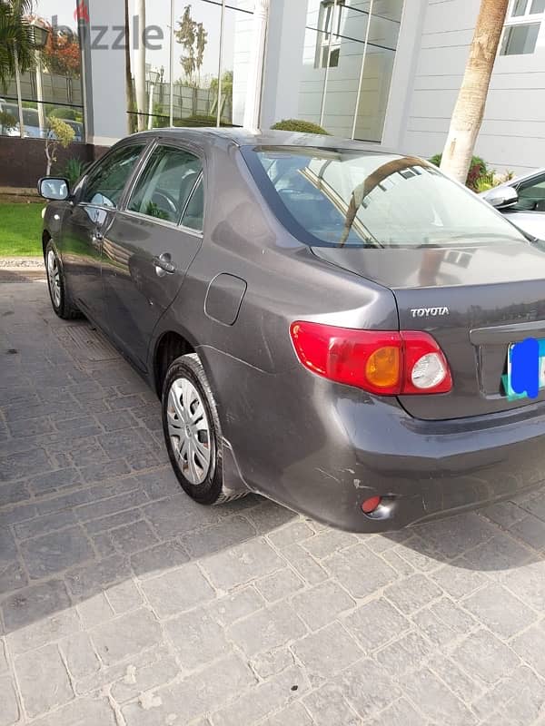 Toyota Corolla 2010 4