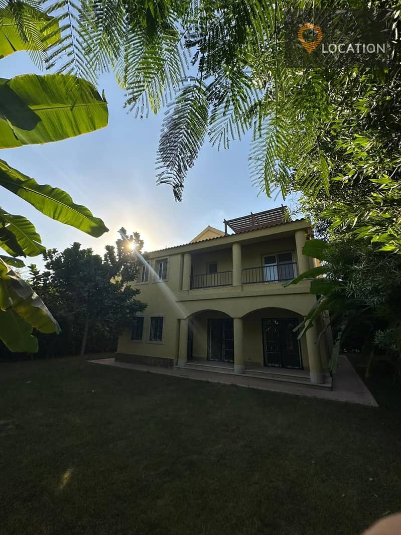 A very distinctive standalone villa in Madinaty in the first phase, the most distinguished area in terms of green spaces and wonderful views 2