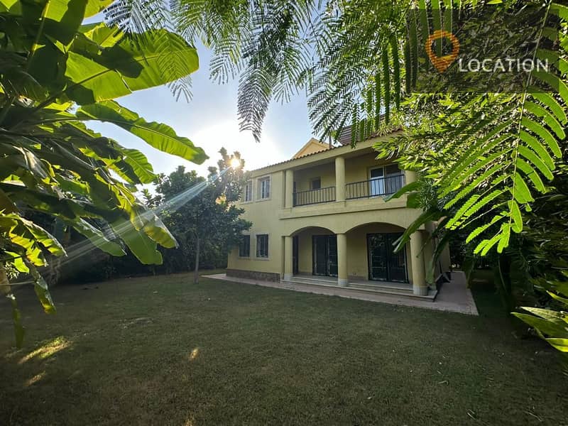 A very distinctive standalone villa in Madinaty in the first phase, the most distinguished area in terms of green spaces and wonderful views 11