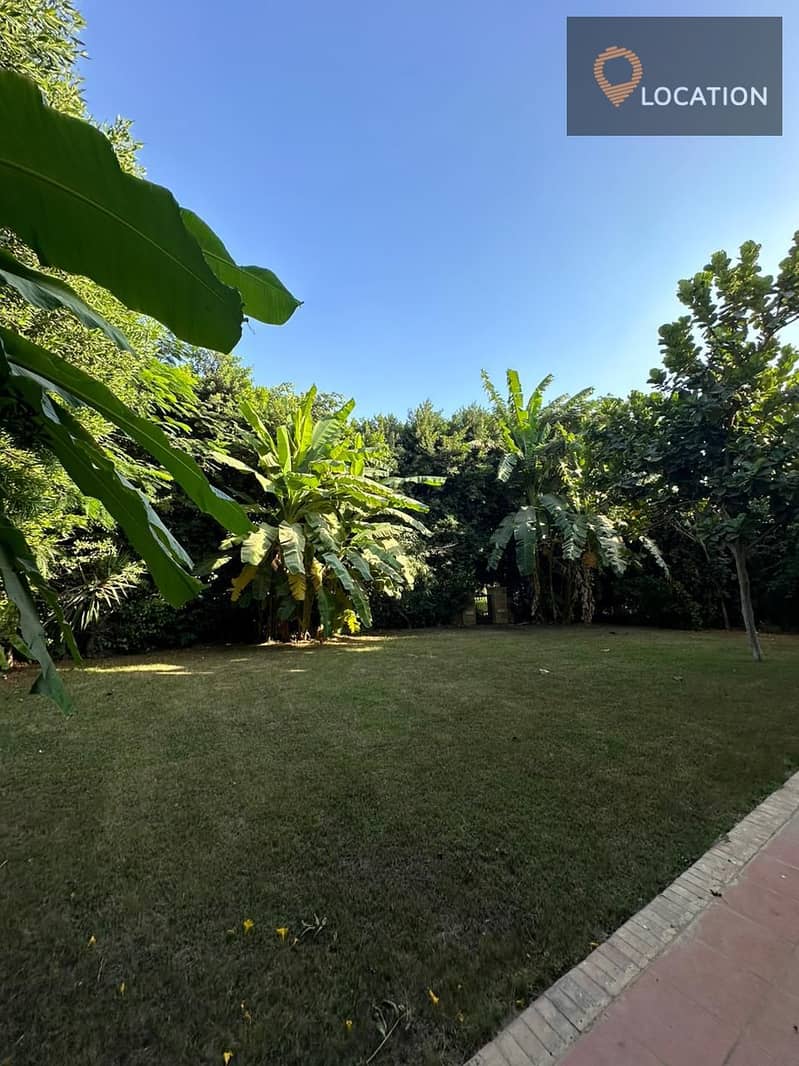 A very distinctive standalone villa in Madinaty in the first phase, the most distinguished area in terms of green spaces and wonderful views 12