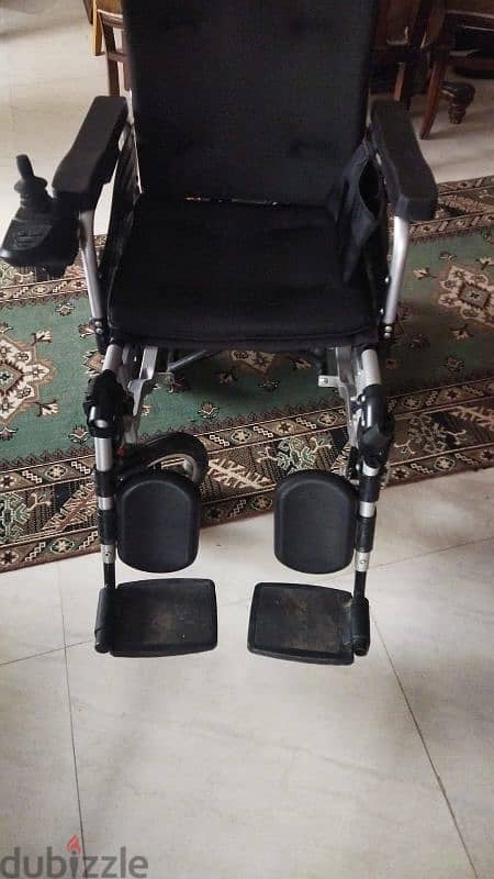 Electric wheel chair كرسي متحرك بضهر متحرك 4