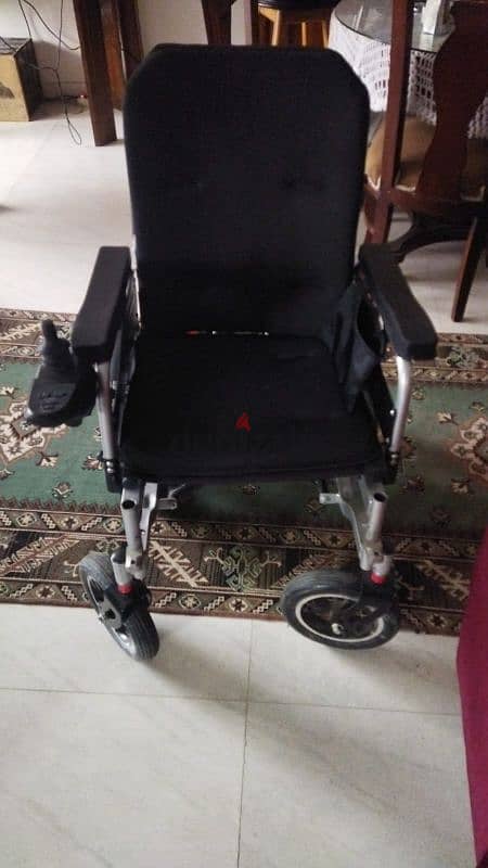 Electric wheel chair كرسي متحرك بضهر متحرك 5