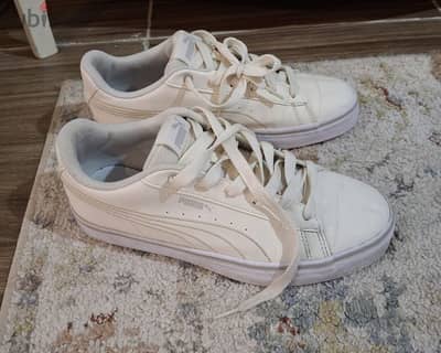 used shoes in excellent condition