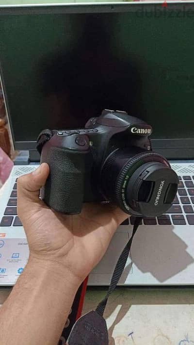 للبيع كاميرا Canon 60D