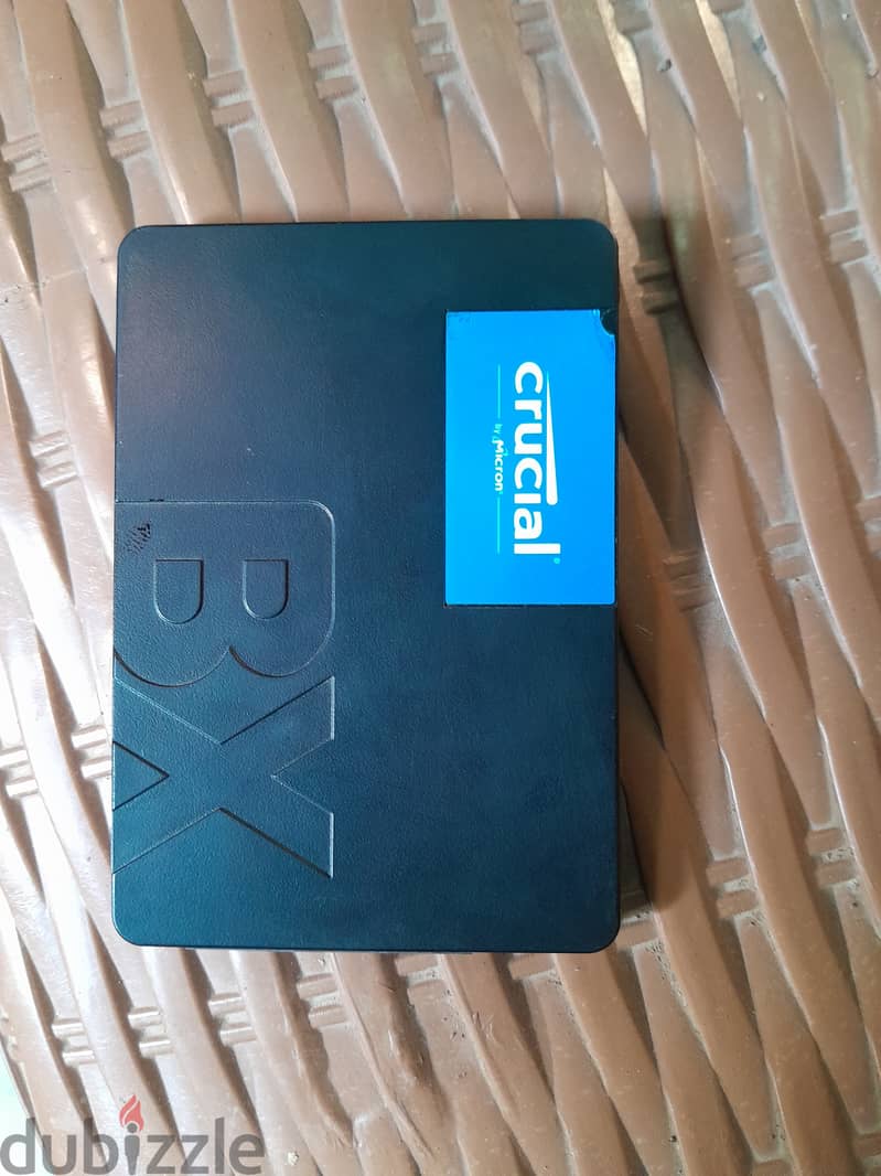 SSD Crucial BX500-240GB 0